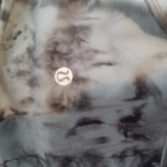 Lululemon Bundle Of Two Leggings Outdoor Gym Running Womens 4(fair) - Picture 11 of 12